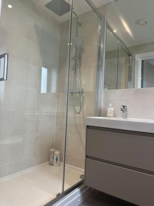 Museum View Apartments City Centre 1 Bedroom Cardiff Luaran gambar